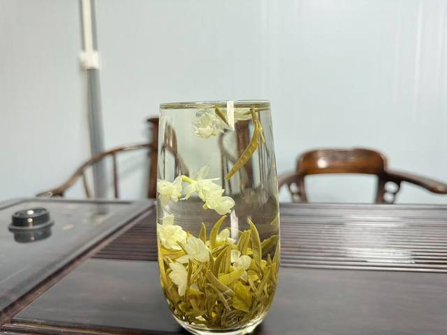 精品大白豪 细节
